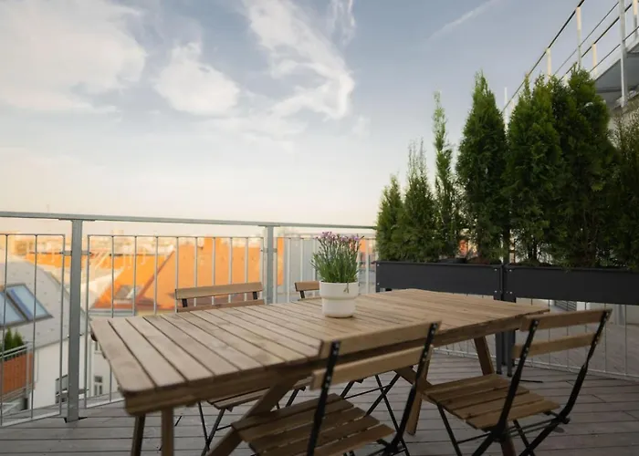 Διαμέρισμα Penthouse With A Terrace Near Schonbrunn Palace
