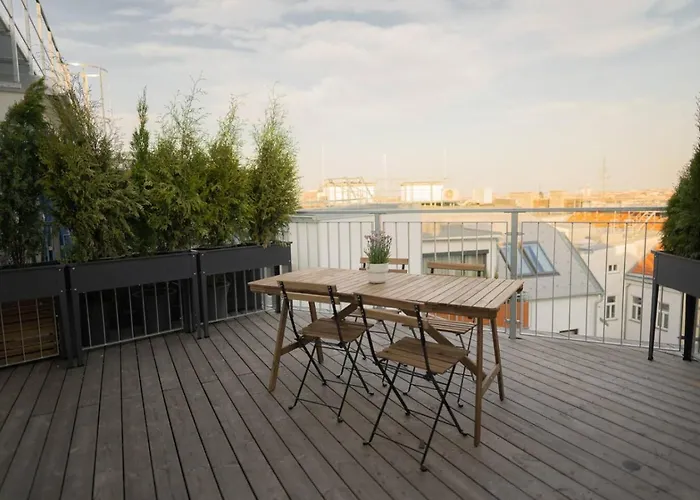 Penthouse With A Terrace Near Schonbrunn Palace * Βιέννη
